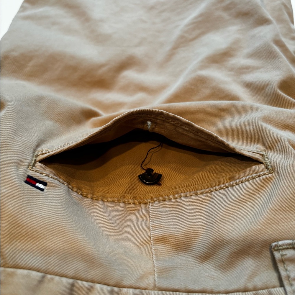 Tommy Hilfiger Khaki Chino Pants 32”/30” Custom Fit - Picture 7 of 8